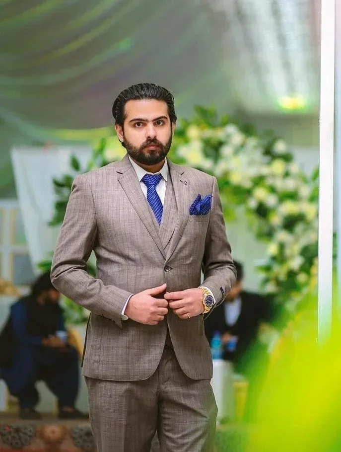 Moula Bux Gadhi founder of Imperial Fruits fresh fruit export company in Pakistan